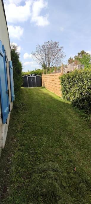 Gite La Metairie, Au Calme A La Campagne Villa Saint-Seurin-de-Palenne Bagian luar foto